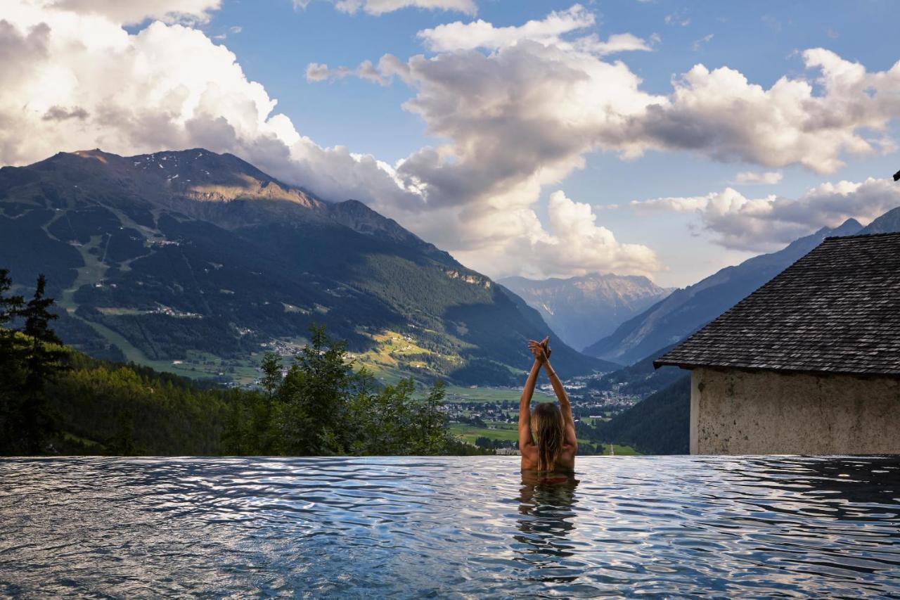 Qc Terme Hotel Bagni Vecchi Bormio Exterior photo